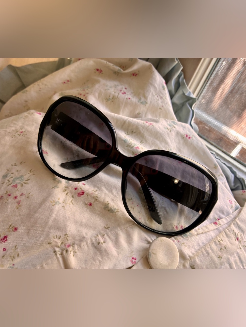 DIOR Sunglasses with gradient lenses - Picture 2 of 12